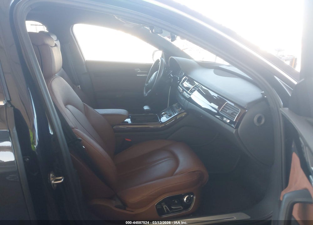 2017 AUDI A8 L 3.0T VIN: WAU44AFD9HN019308
