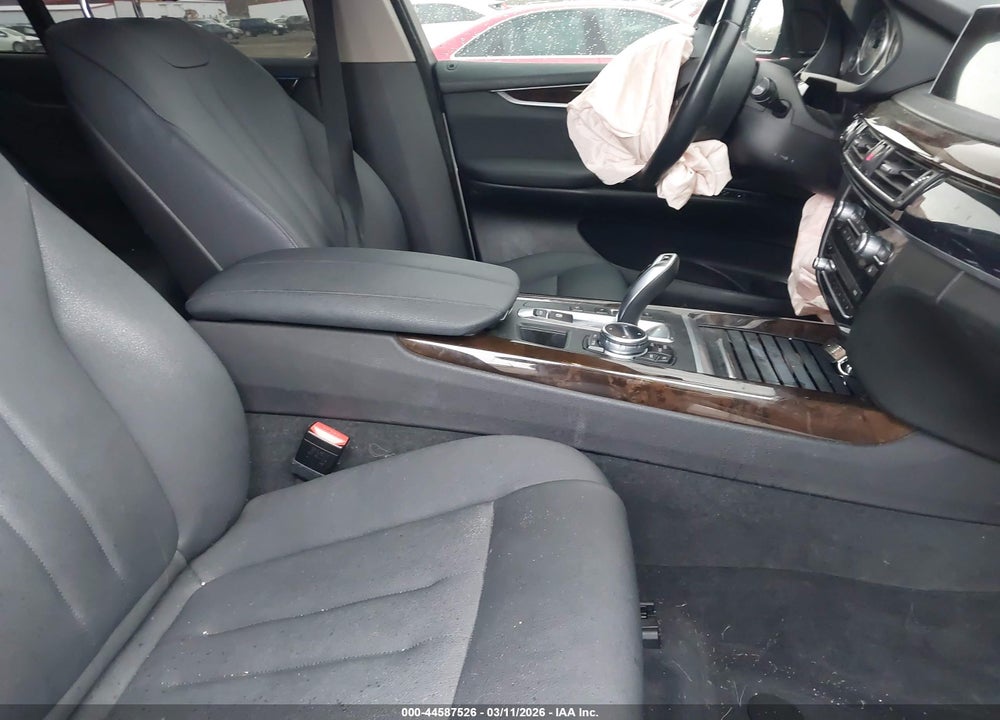2015 BMW X5 XDRIVE35I VIN: 5UXKR0C56F0K59251