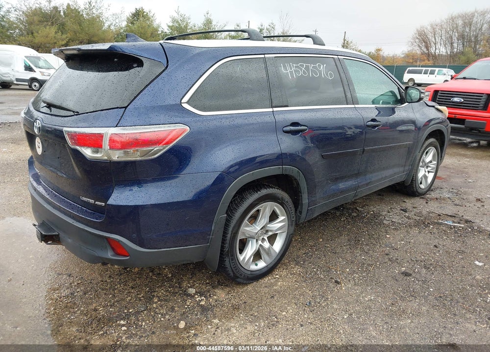2015 TOYOTA HIGHLANDER LIMITED V6 VIN: 5TDDKRFH7FS206581