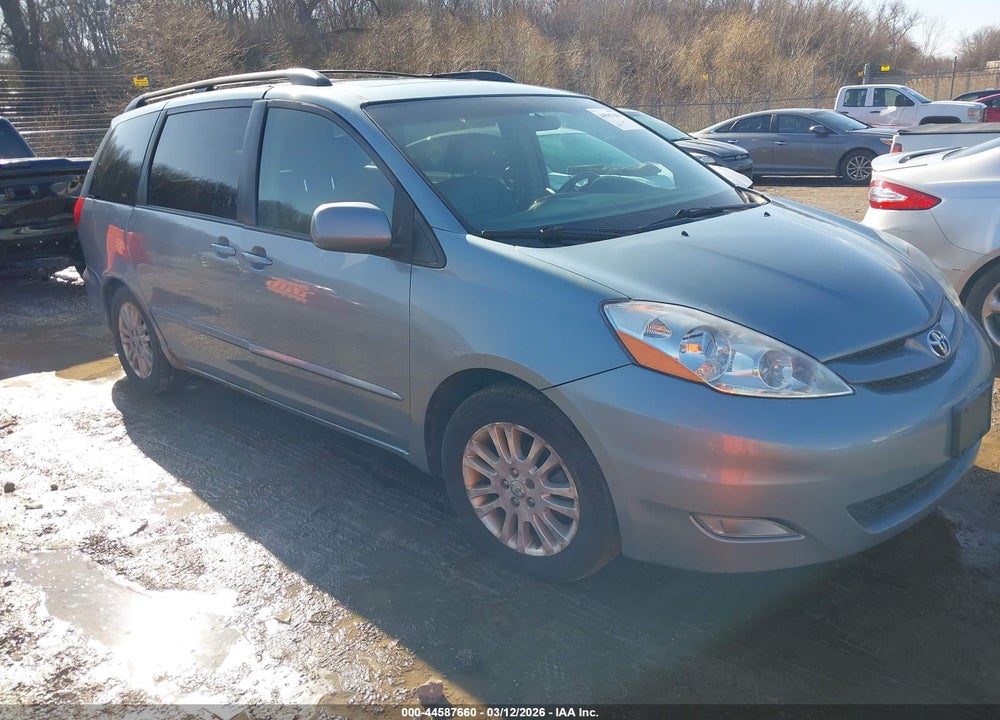 2008 TOYOTA SIENNA XLE VIN: 5TDZK22C98S151867