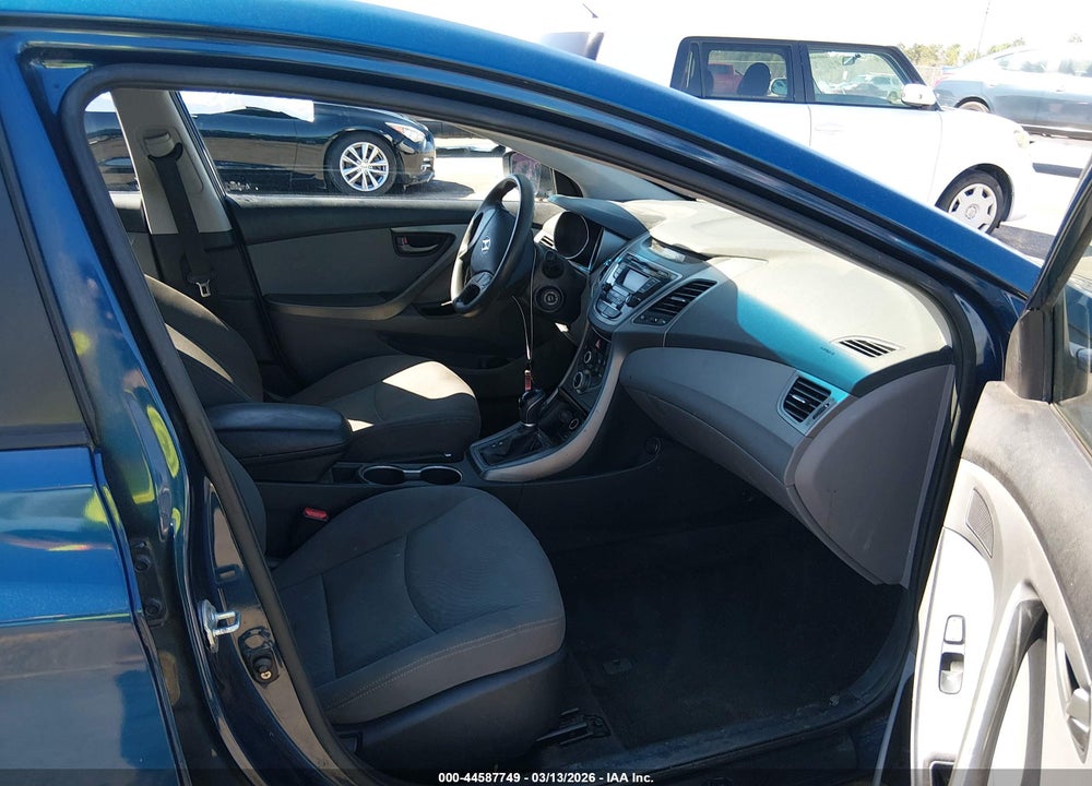 2016 HYUNDAI ELANTRA SE VIN: KMHDH4AE5GU586849