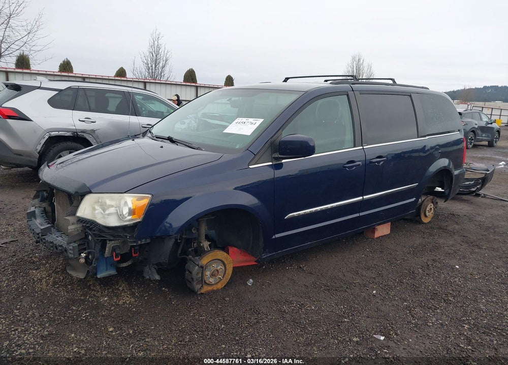 2013 CHRYSLER TOWN & COUNTRY TOURING VIN: 2C4RC1BG8DR689084