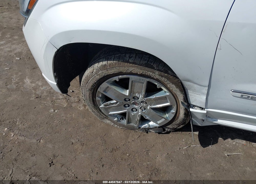 2016 GMC ACADIA DENALI VIN: 1GKKVTKDXGJ245800