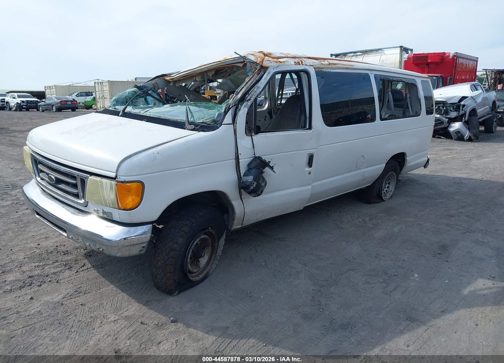 2004 FORD E-350 SUPER DUTY XL/XLT VIN: 1FBSS31L24HA34580