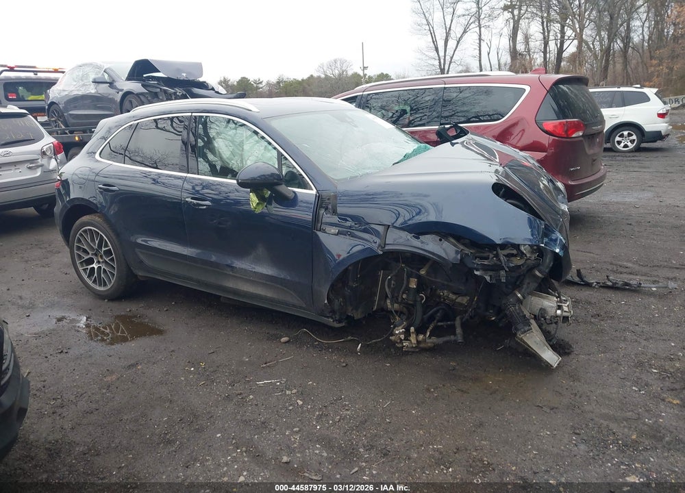 2017 PORSCHE MACAN S VIN: WP1AB2A56HLB11343