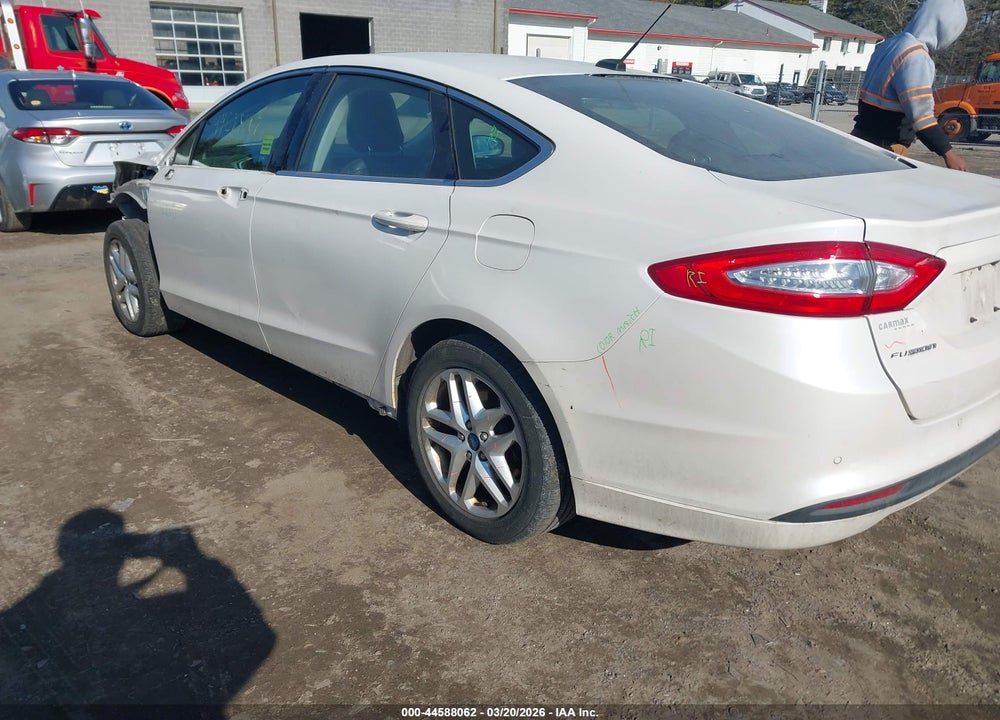 2013 FORD FUSION SE VIN: 3FA6P0HR1DR121690
