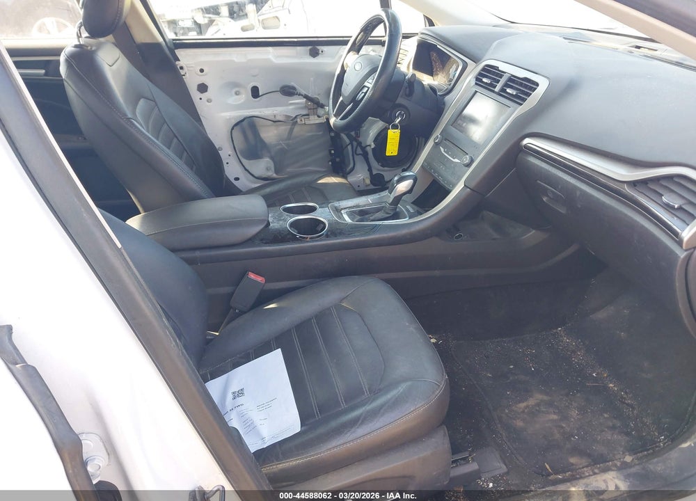 2013 FORD FUSION SE VIN: 3FA6P0HR1DR121690