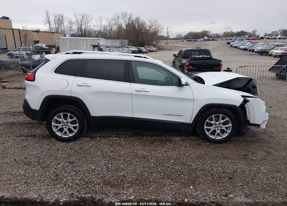 2015 JEEP CHEROKEE LATITUDE VIN: 1C4PJLCB3FW611589