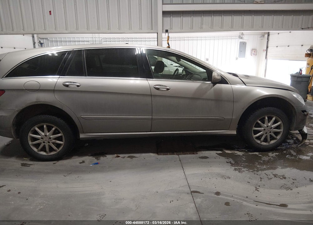 2007 MERCEDES-BENZ R 350 4MATIC VIN: 4JGCB65E27A045469
