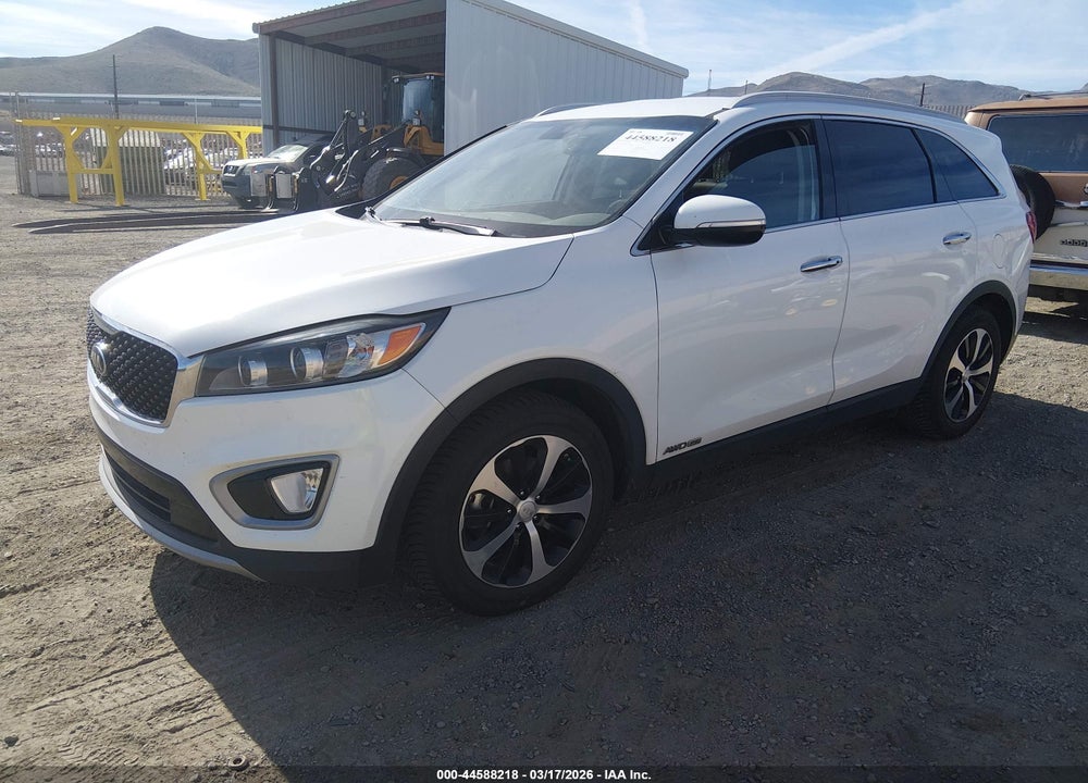 2017 KIA SORENTO 3.3L EX VIN: 5XYPHDA50HG271476