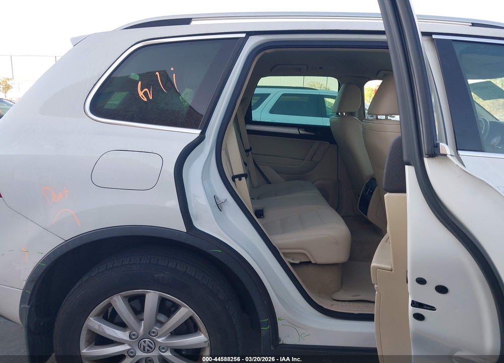 2012 VOLKSWAGEN TOUAREG VR6 SPORT VIN: WVGEF9BP7CD007006