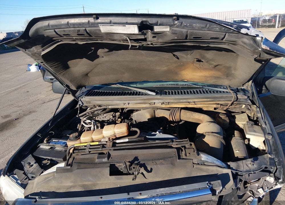 2000 FORD EXCURSION LIMITED VIN: 1FMNU42L7YEB68057