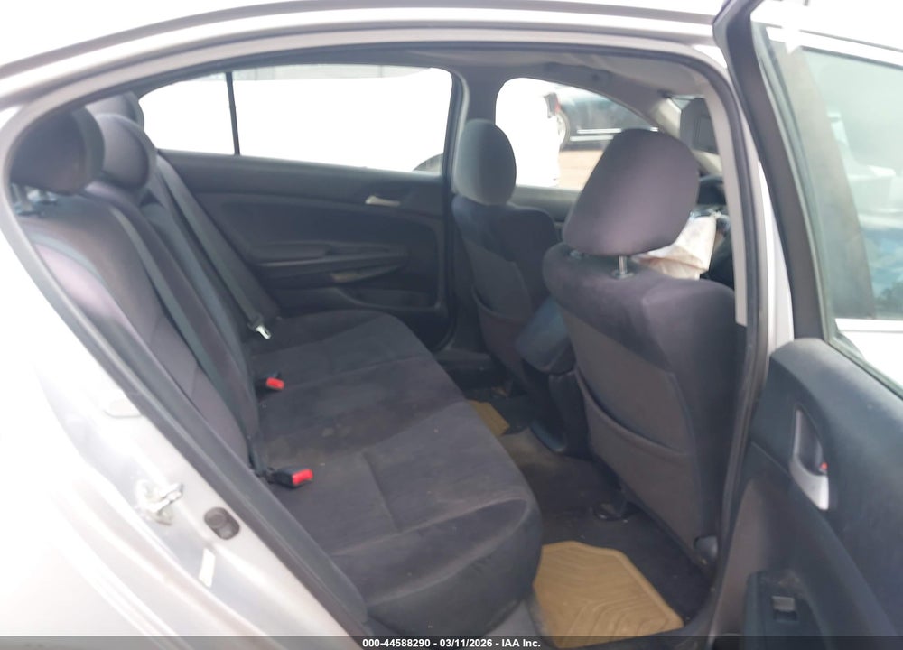 2012 HONDA ACCORD 2.4 LX VIN: 1HGCP2F38CA233470