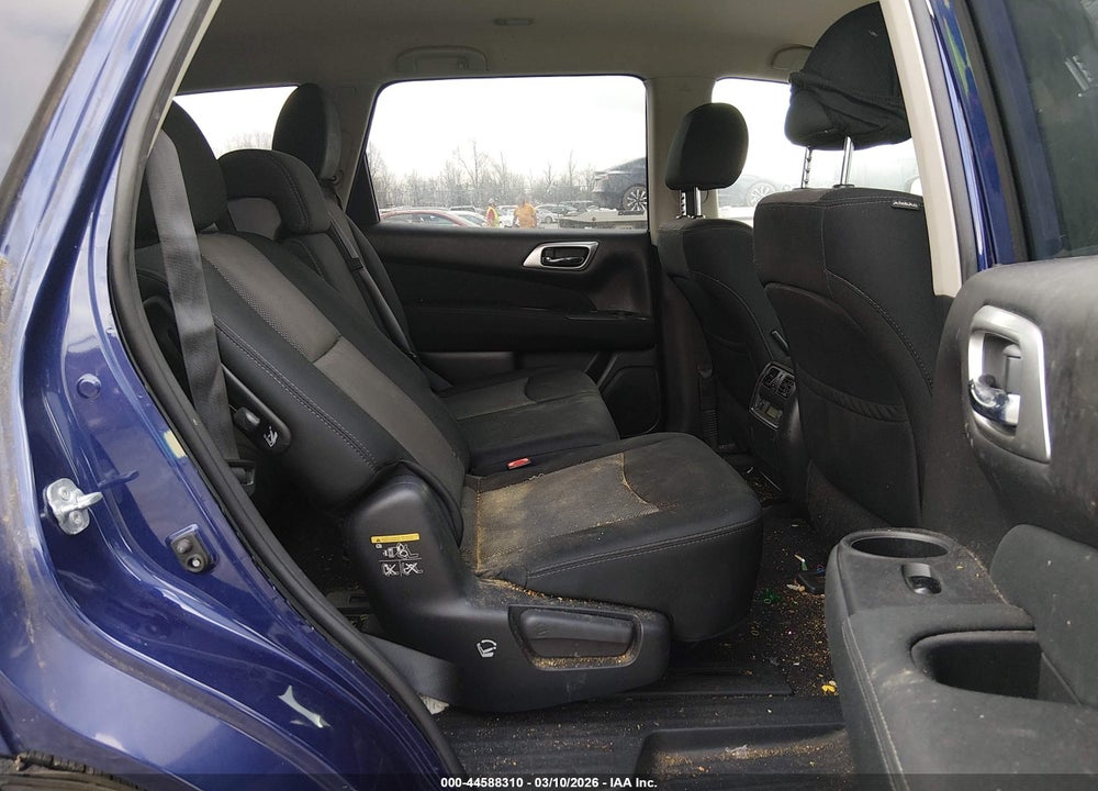 2017 NISSAN PATHFINDER SV VIN: 5N1DR2MNXHC647732