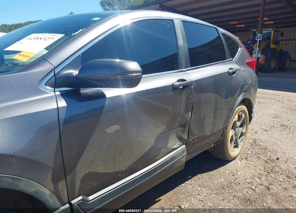 2018 HONDA CR-V EX VIN: 5J6RW1H56JA005799