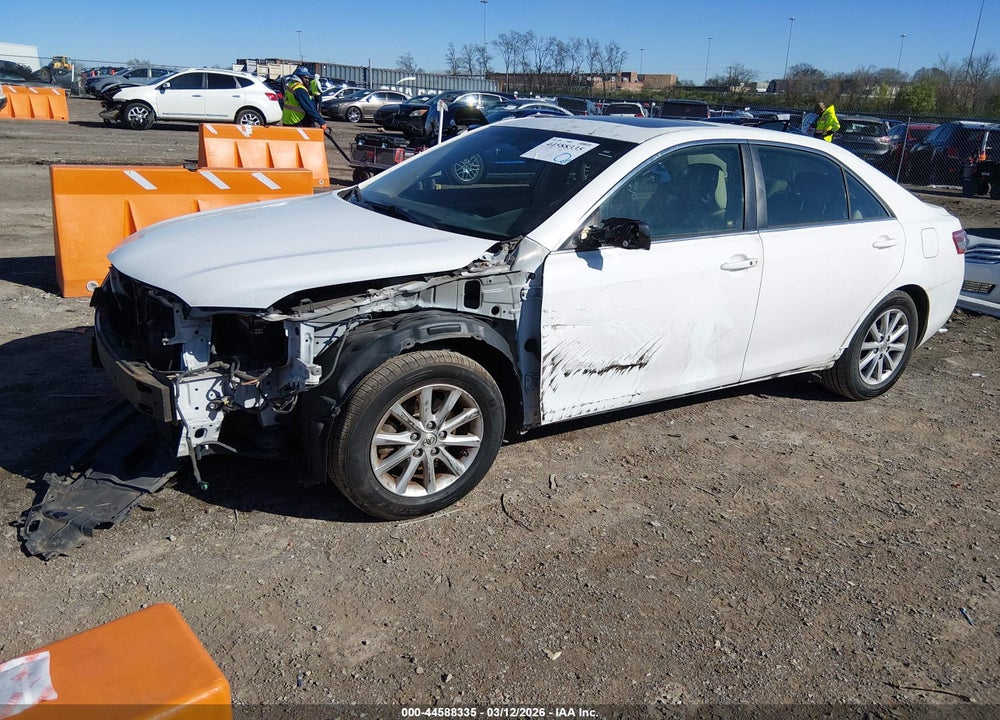 2011 TOYOTA CAMRY XLE V6 VIN: JTNBK3EK8B3051676