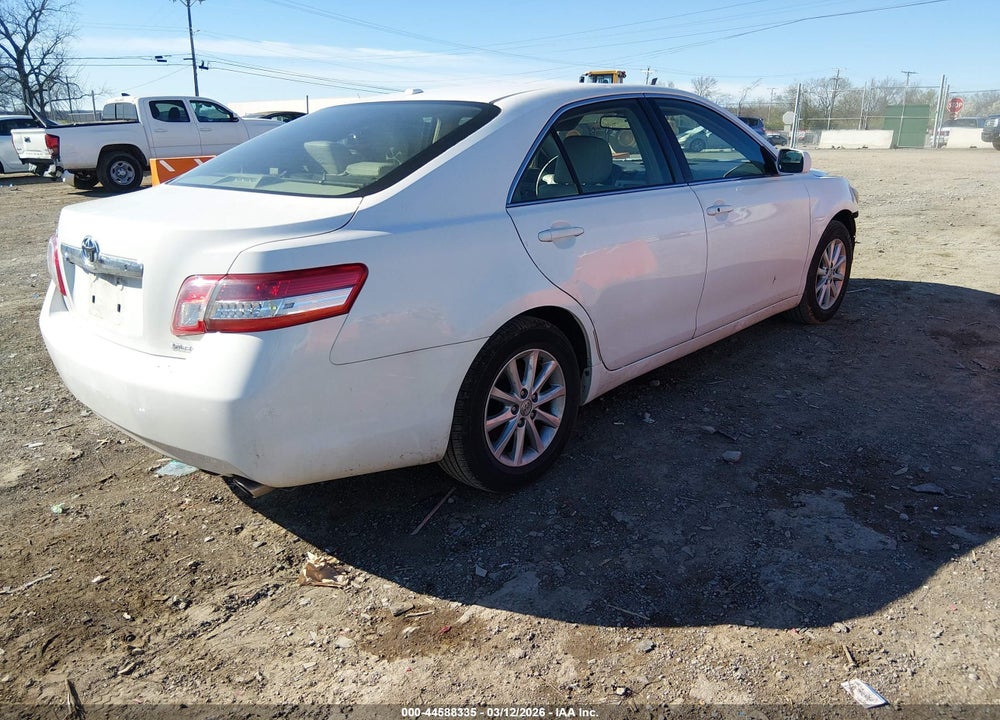 2011 TOYOTA CAMRY XLE V6 VIN: JTNBK3EK8B3051676