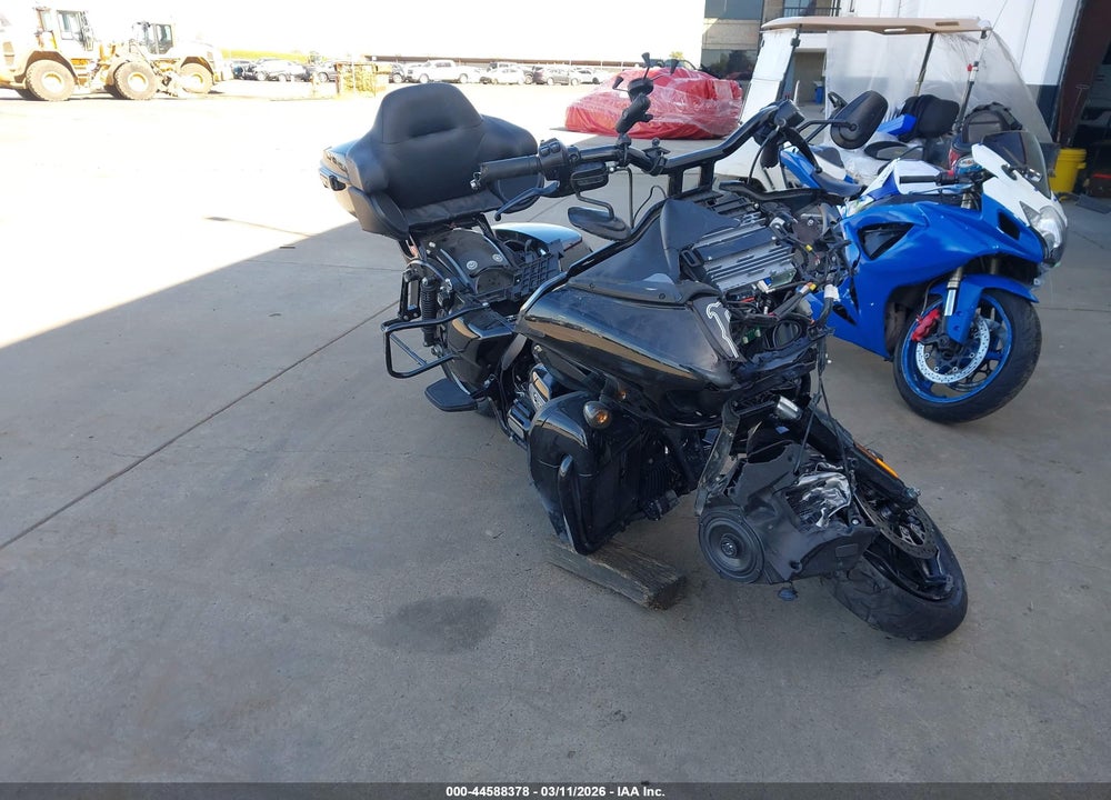 2020 HARLEY-DAVIDSON FLTRK VIN: 1HD1KZF20LB660011