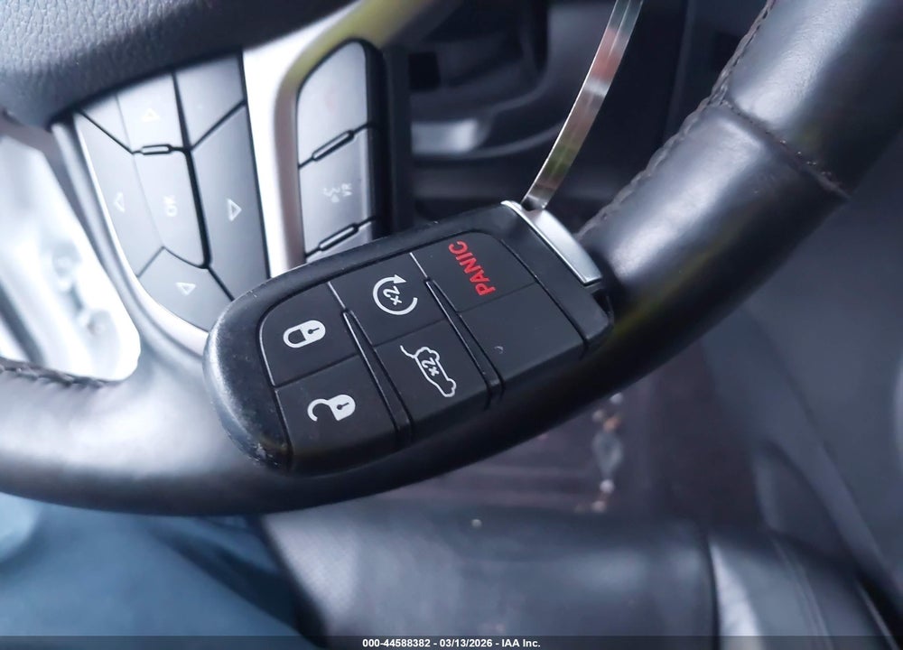 2019 JEEP GRAND CHEROKEE HIGH ALTITUDE 4X4 VIN: 1C4RJFCG4KC578572