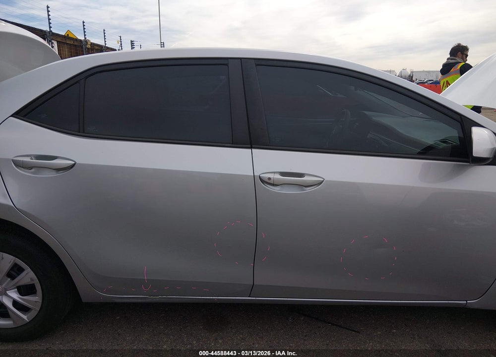 2015 TOYOTA COROLLA L VIN: 2T1BURHE1FC369563