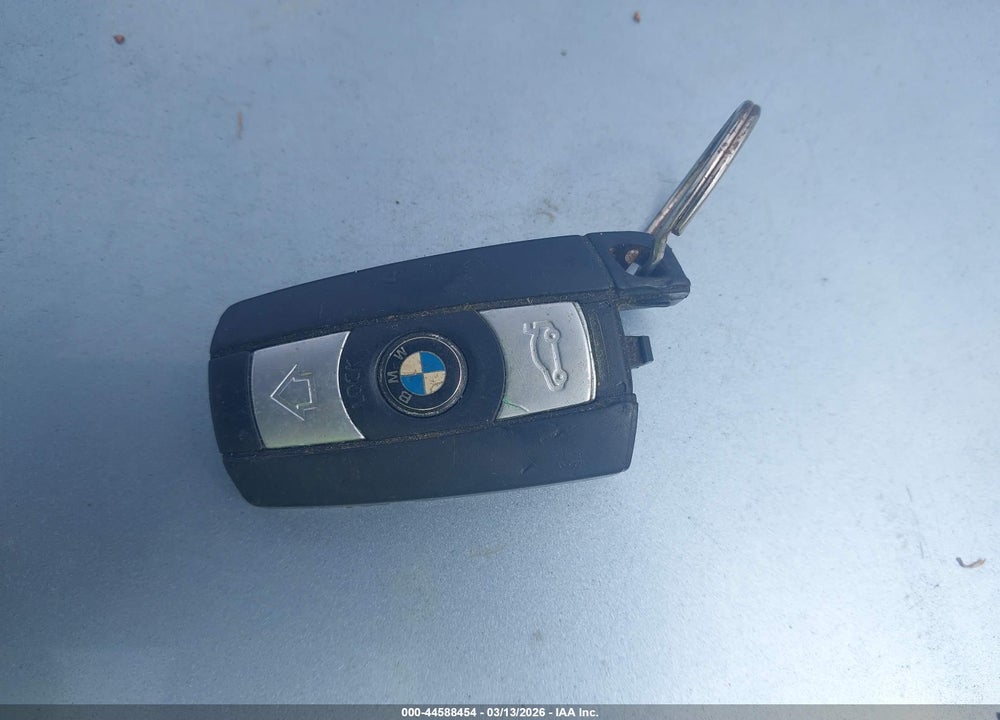 2008 BMW 135I VIN: WBAUN93518VK39907