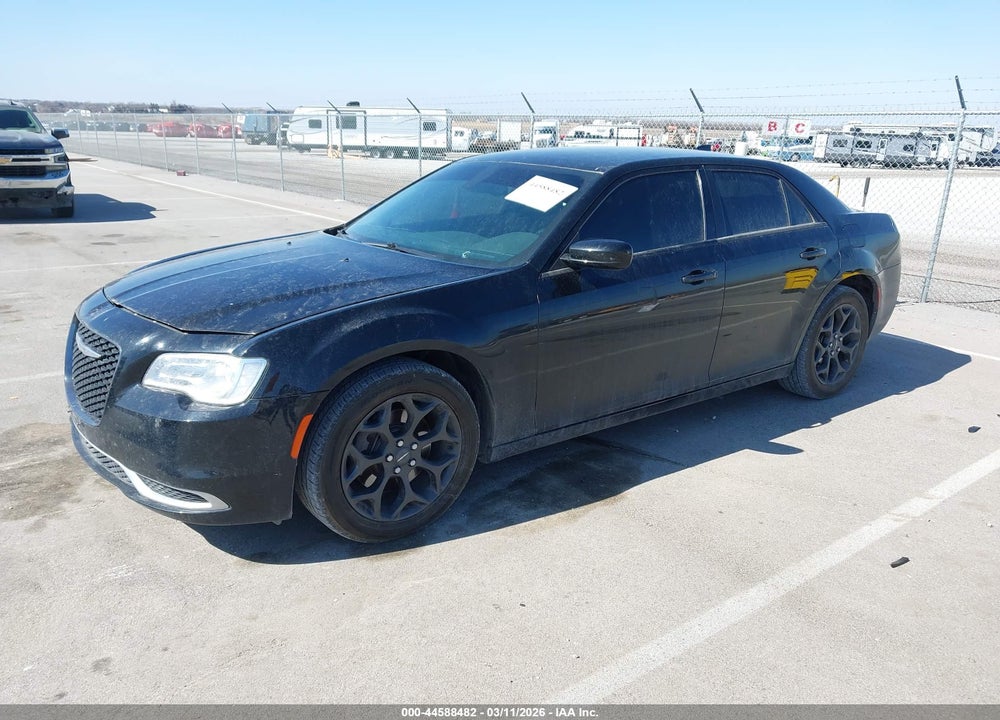 2019 CHRYSLER 300 TOURING AWD VIN: 2C3CCARG9KH581205