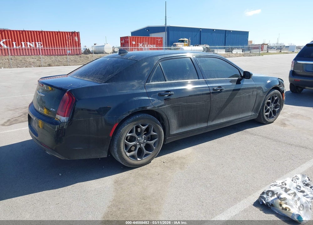 2019 CHRYSLER 300 TOURING AWD VIN: 2C3CCARG9KH581205