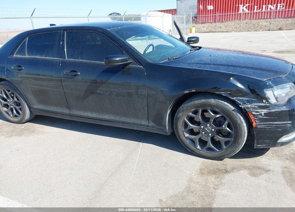 2019 CHRYSLER 300 TOURING AWD VIN: 2C3CCARG9KH581205