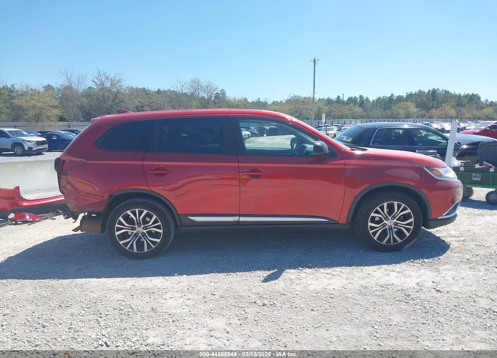 2018 MITSUBISHI OUTLANDER ES VIN: JA4AD2A36JZ054777