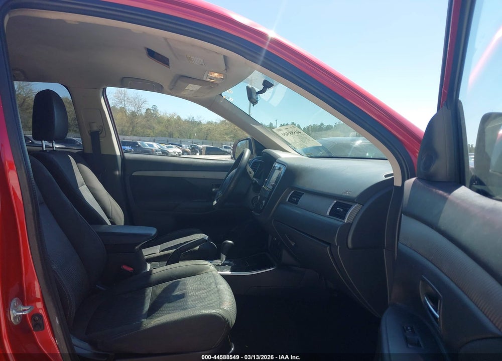 2018 MITSUBISHI OUTLANDER ES VIN: JA4AD2A36JZ054777