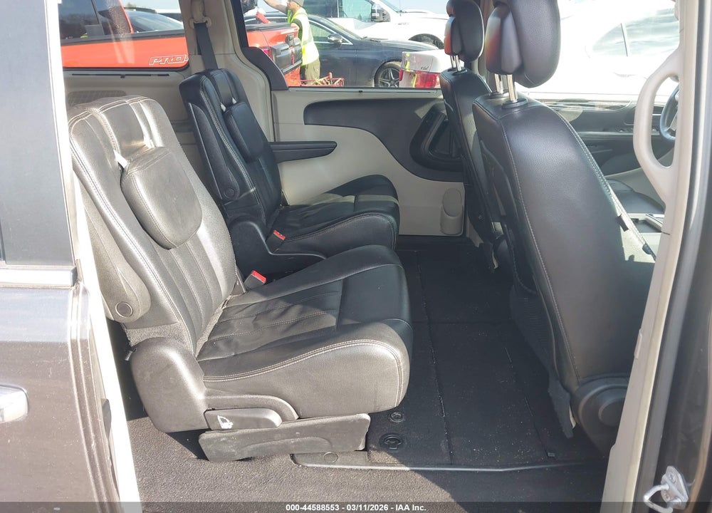 2016 CHRYSLER TOWN & COUNTRY TOURING VIN: 2C4RC1BG9GR254708