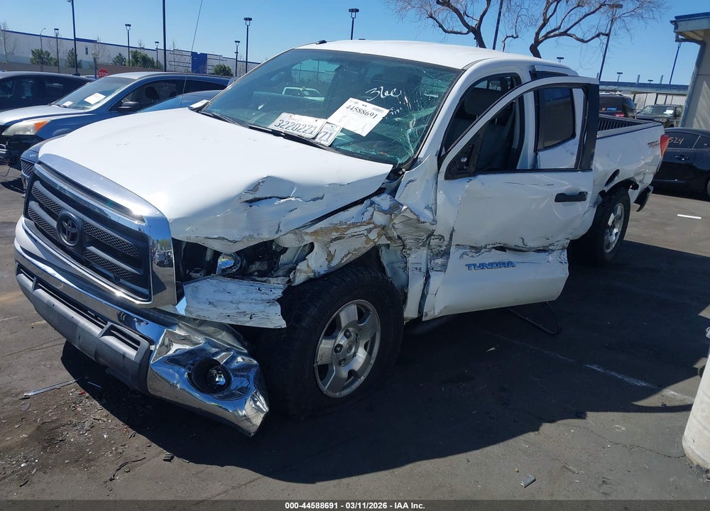 2011 TOYOTA TUNDRA GRADE 4.6L V8 VIN: 5TFUM5F17BX021392