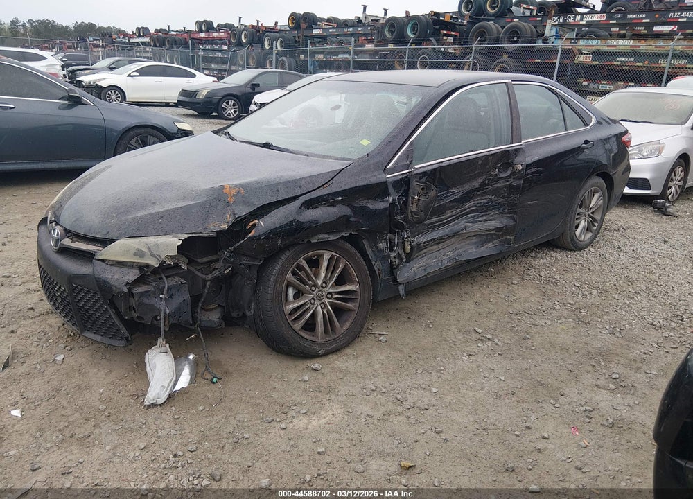 2015 TOYOTA CAMRY SE VIN: 4T1BF1FK6FU112269
