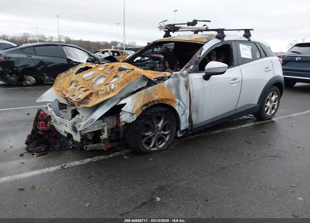 2018 MAZDA CX-3 SPORT VIN: JM1DKFB79J0315650