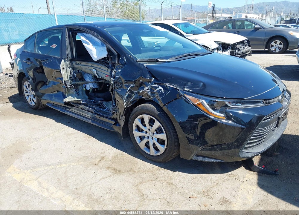 2025 TOYOTA COROLLA LE VIN: 5YFB4MDE8SP297053