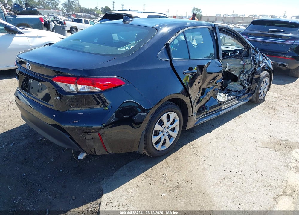 2025 TOYOTA COROLLA LE VIN: 5YFB4MDE8SP297053