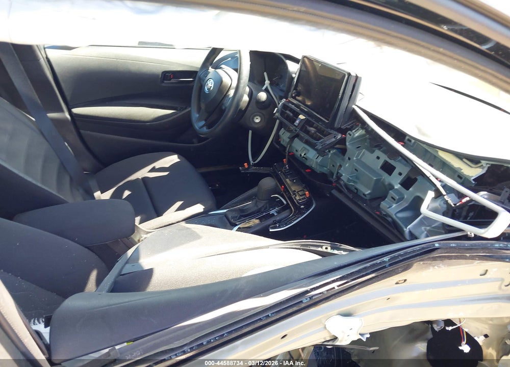 2025 TOYOTA COROLLA LE VIN: 5YFB4MDE8SP297053