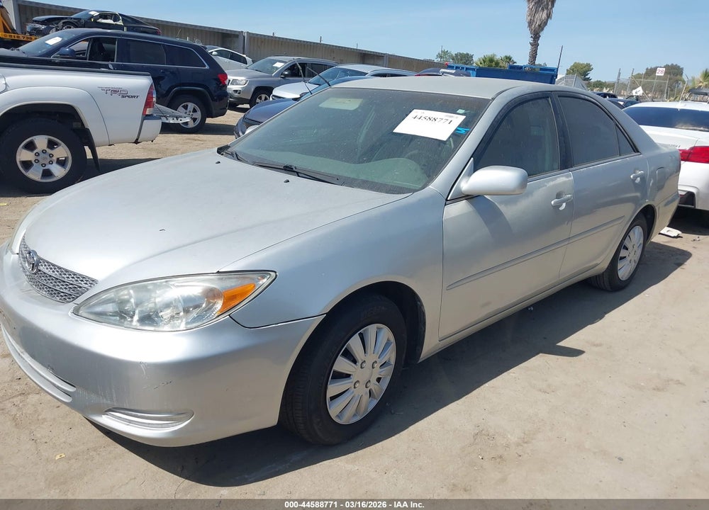 2004 TOYOTA CAMRY LE VIN: 4T1BE32K04U892559