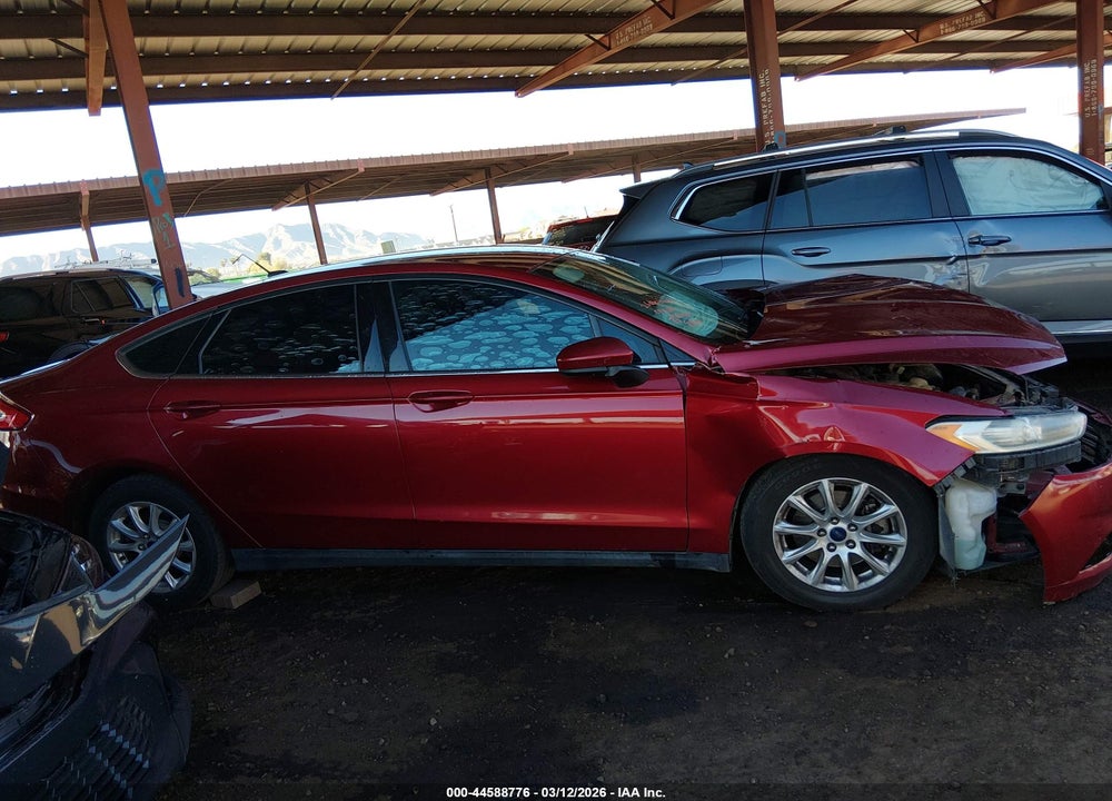 2016 FORD FUSION S VIN: 3FA6P0G79GR329224