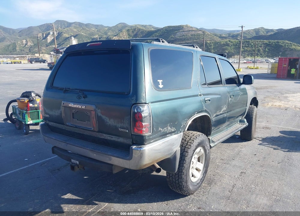 2000 TOYOTA 4RUNNER SR5 V6 VIN: JT3GN86R8Y0151267