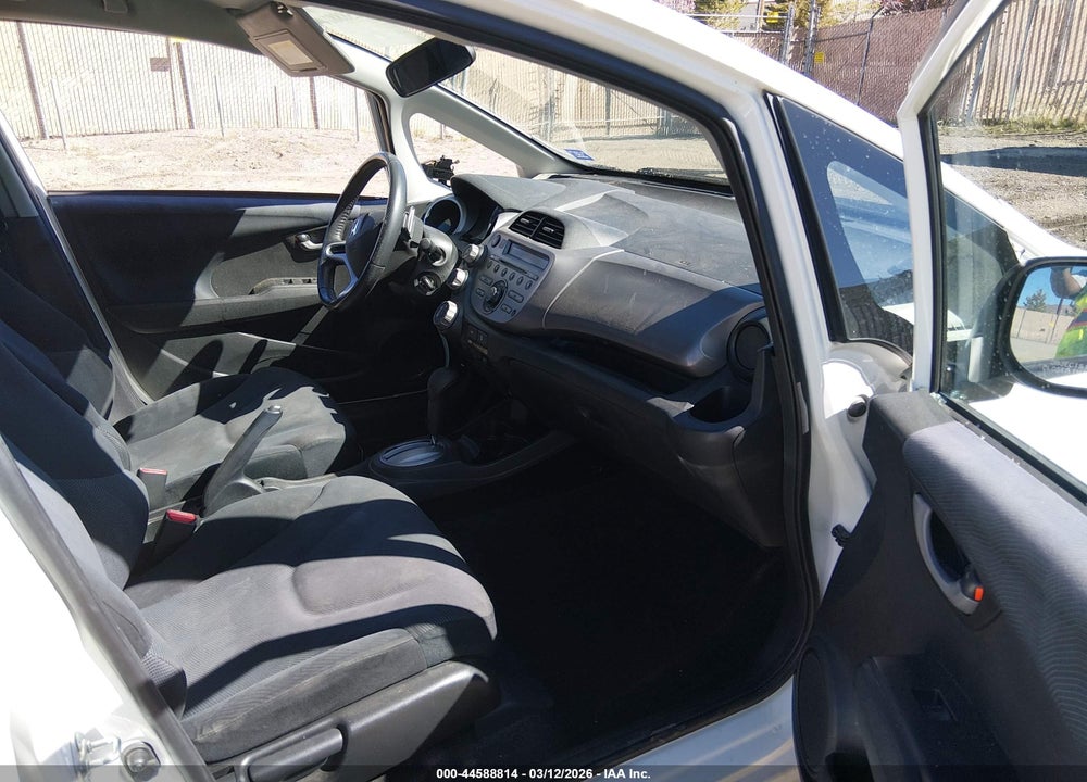 2010 HONDA FIT SPORT VIN: JHMGE8H42AC038673