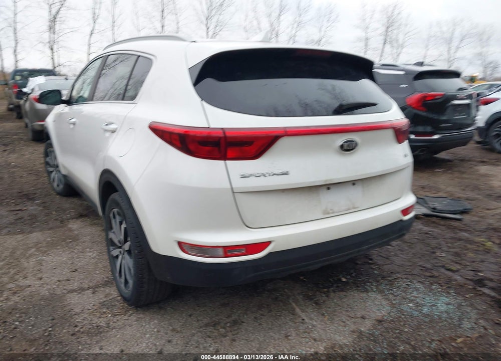 2018 KIA SPORTAGE EX VIN: KNDPNCAC8J7399436