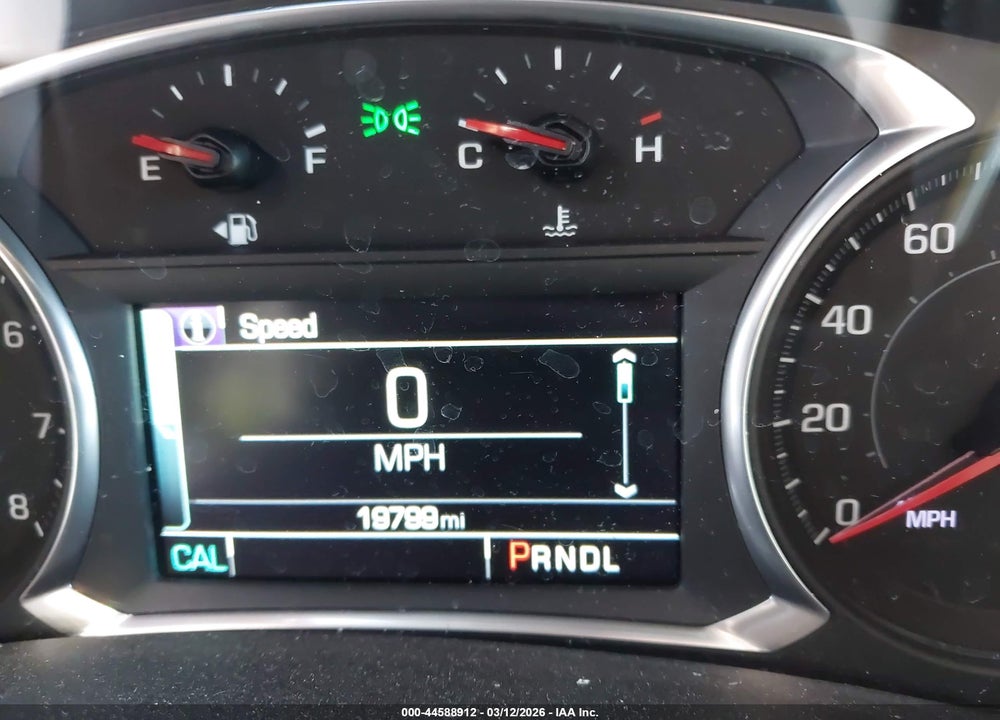 2018 CHEVROLET EQUINOX LT VIN: 2GNAXJEV6J6222777