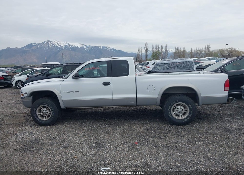 1999 DODGE DAKOTA SLT/SPORT VIN: 1B7GG22X3XS104402