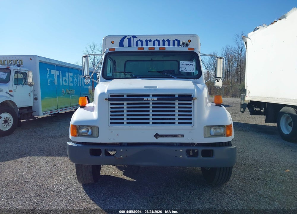 2000 INTERNATIONAL 4000 4900 VIN: 1HSSDAAN3YH249006