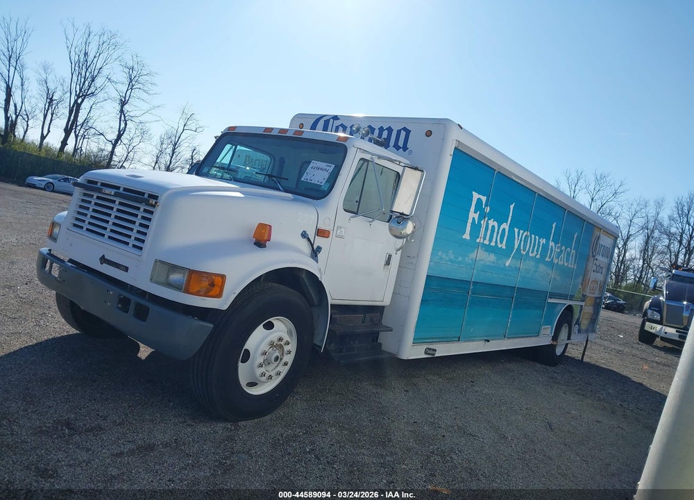 2000 INTERNATIONAL 4000 4900 VIN: 1HSSDAAN3YH249006