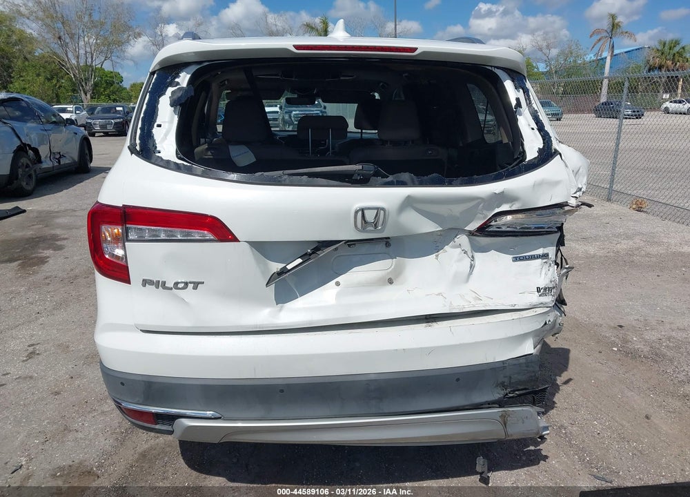 2020 HONDA PILOT 2WD TOURING 8 PASSENGER VIN: 5FNYF5H90LB017713
