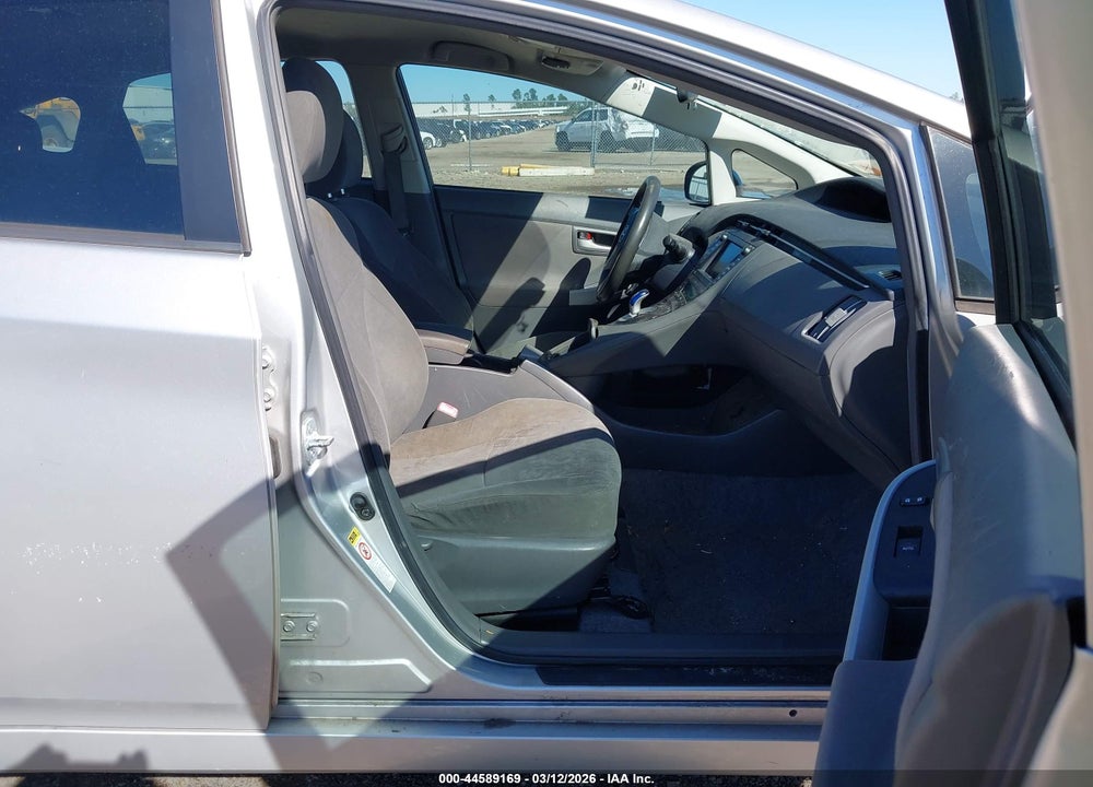 2010 TOYOTA PRIUS III VIN: JTDKN3DU2A0241228