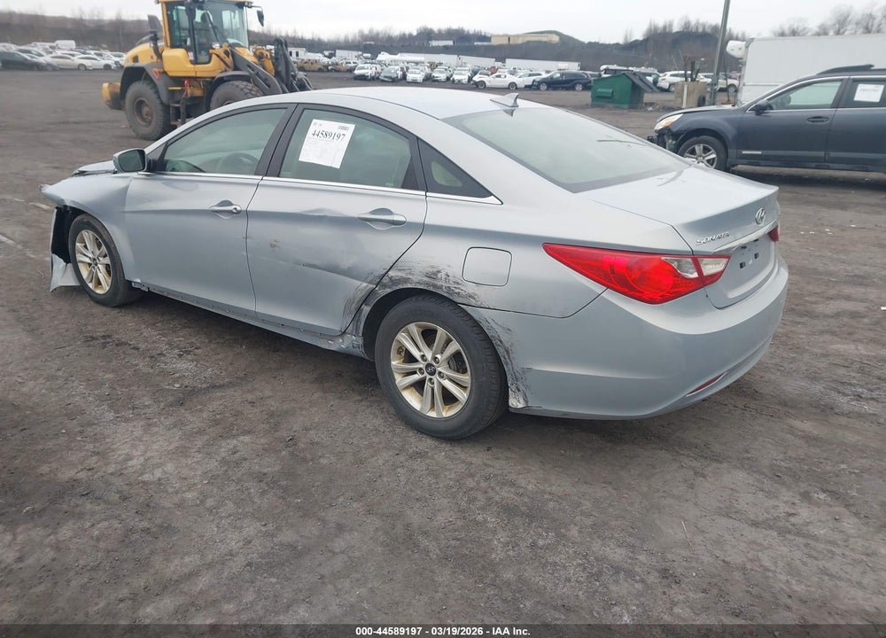 2012 HYUNDAI SONATA GLS VIN: 5NPEB4AC3CH377896