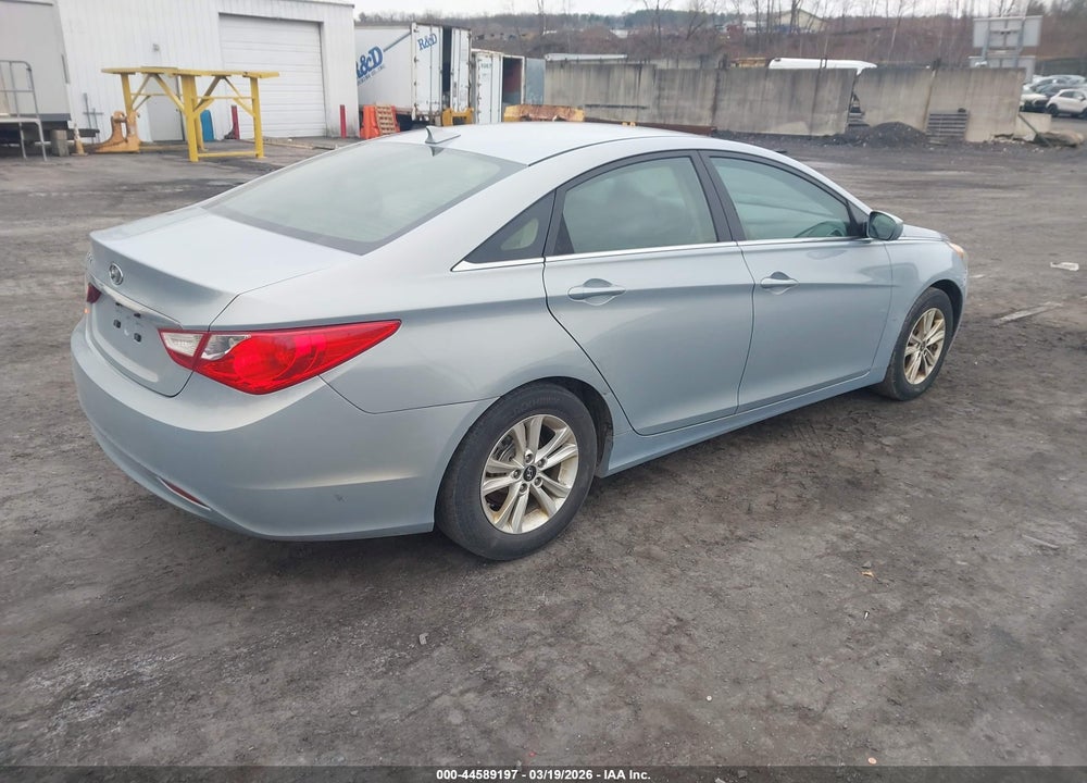 2012 HYUNDAI SONATA GLS VIN: 5NPEB4AC3CH377896